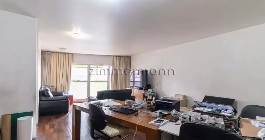 Apartamento com 3 quartos à venda na Rua Apinajés, --, Sumaré, São Paulo
