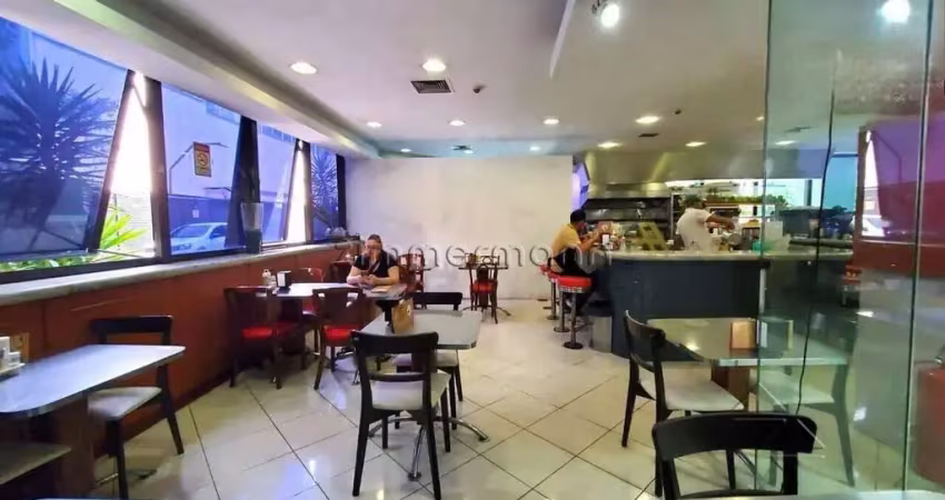 Casa comercial à venda na Rua Ministro Gabriel de Rezende Passos, --, Moema, São Paulo