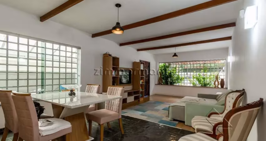 Casa com 3 quartos à venda na Rua Caropá, --, Vila Madalena, São Paulo