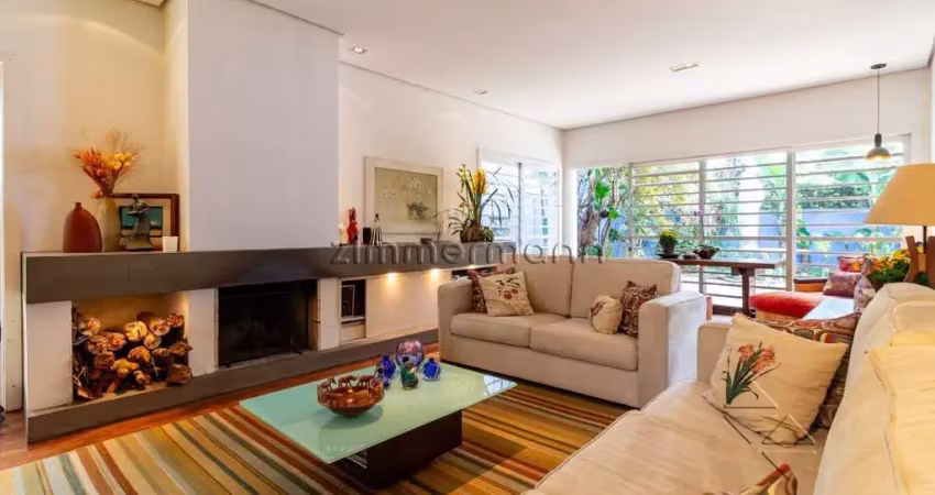 Casa com 4 quartos à venda na CASTRO DELGADO, --, Alto de Pinheiros, São Paulo