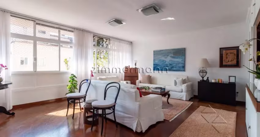 Apartamento com 4 quartos à venda na Rua Oscar Freire, --, Jardim América, São Paulo