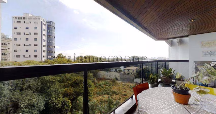 Apartamento com 3 quartos à venda na Rua Pascoal Vita, --, Vila Madalena, São Paulo