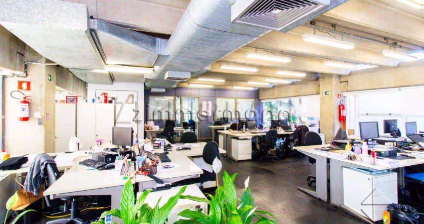 Casa comercial à venda na Rua Pio XI, --, Alto da Lapa, São Paulo