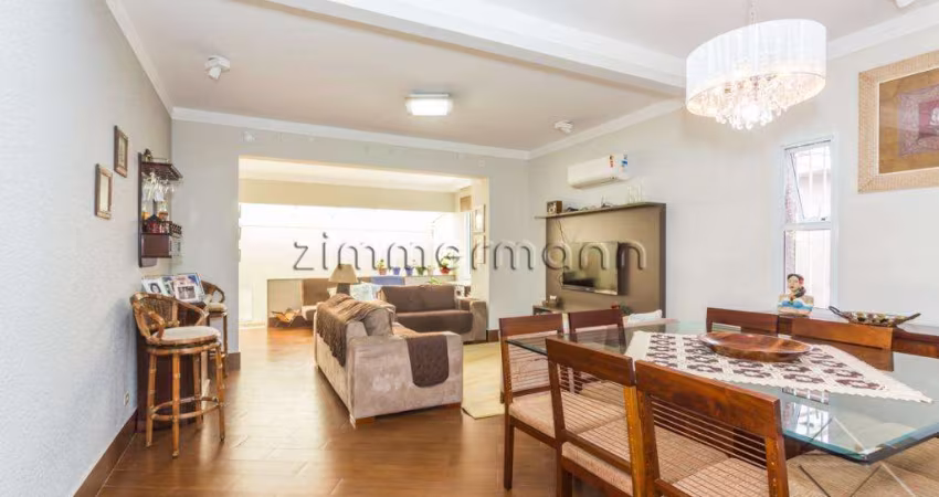 Casa com 3 quartos à venda na Rua Bergamota, --, Alto da Lapa, São Paulo