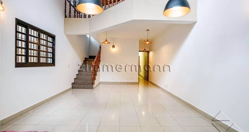 Casa com 3 quartos à venda na Rua Pio XI, --, Alto da Lapa, São Paulo
