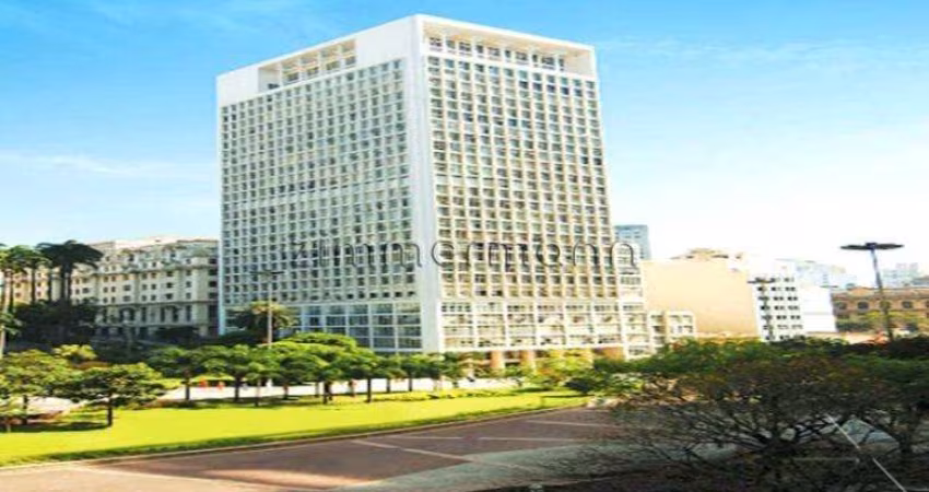 Casa comercial à venda na Praça Ramos de Azevedo, --, República, São Paulo