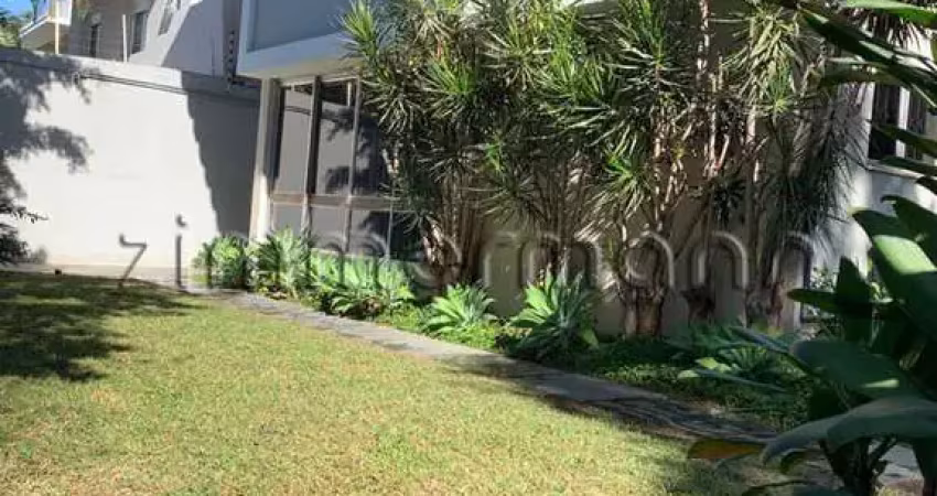 Casa com 3 quartos à venda na Rua Professor Nicolau Moraes Barros, --, Vila Madalena, São Paulo