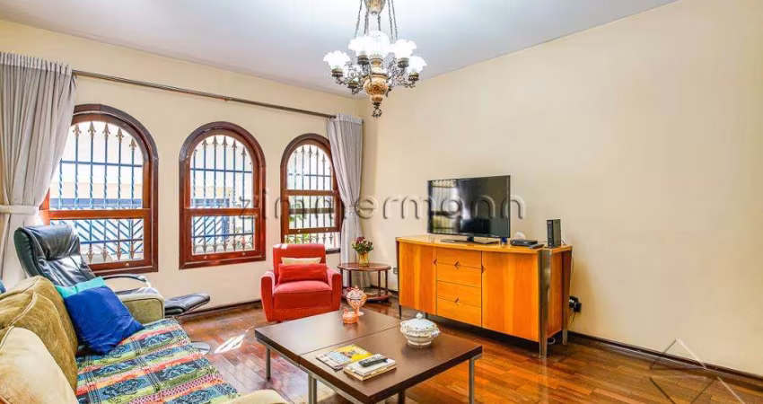 Casa com 3 quartos à venda na Rua Araioses, --, Alto de Pinheiros, São Paulo