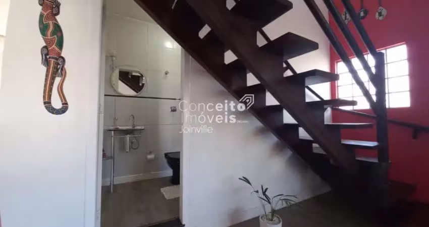 Sobrado 3 dormitórios no Vila Nova Joinville/SC 215m²
