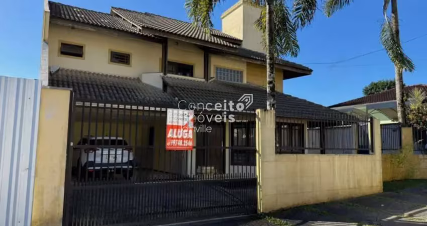 Sobrado amplo - Floresta - Joinville/SC 204,67 m²