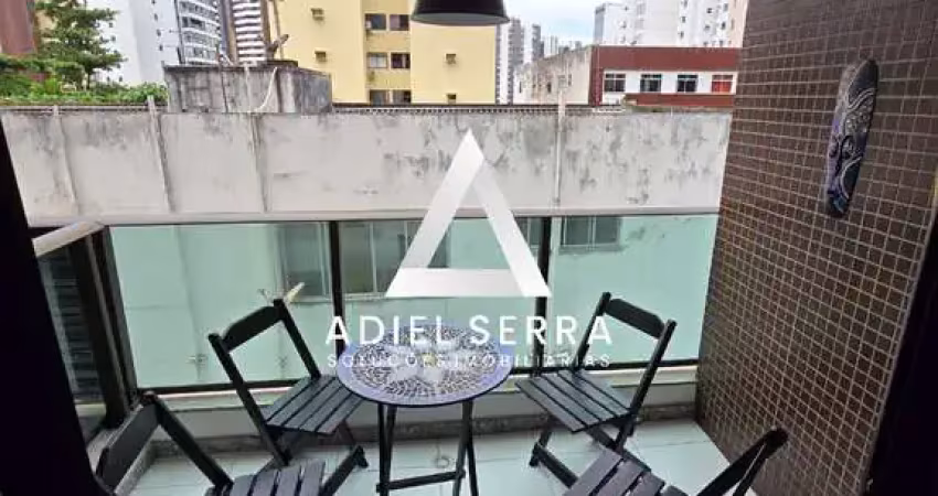 Pituba - 43m² - Nascente total - Quarto e sala - 2 banheiros - Varanda - Área de serviço - Cozinha - 1 vaga coberta - Condomínio c/ infraestrutura
