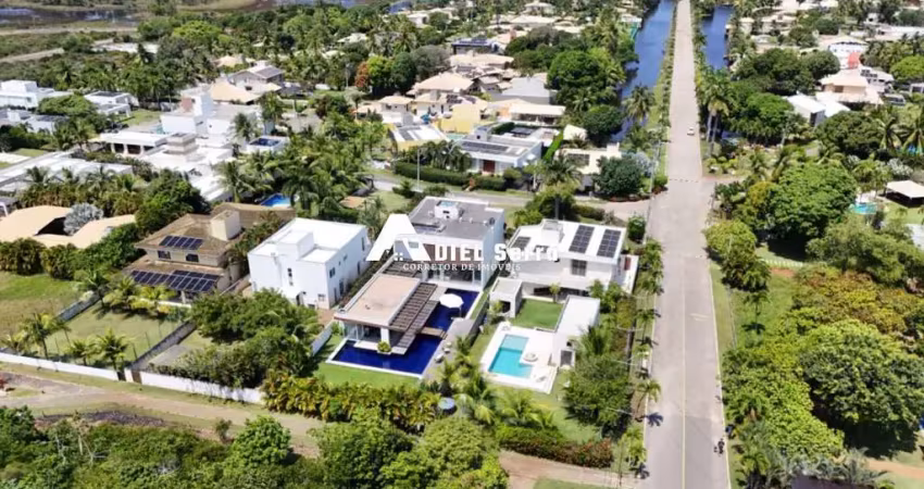 Interlagos - 1.073m² - 5 suítes - Piscina privativa - Área gourmet - Sauna - Armários - Despensa - Dependência completa -  vagas.