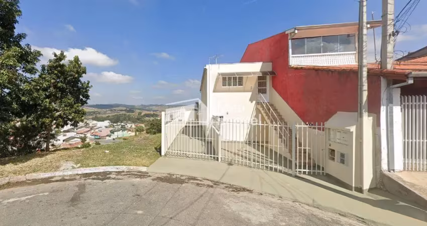 Sobrado com 2 unidades independentes – bairro tranquilo em são josé dos campos – ideal para morar e investir