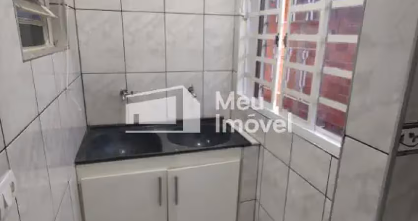 Aluguel Casa/Sobrado 50m² - 1 Dormitório