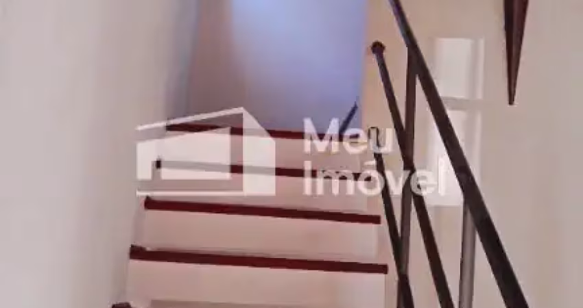 Luc aluga casa com lote 250m2 3 quartos (1suíte) no jardim das industrias