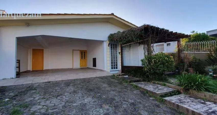 Casa com 3 dormitórios à venda, 133 m² por R$ 2.120.000,00 - Morro das Pedras - Florianópolis/SC