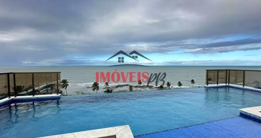 Apartamento a 50 m da praia de Carapibus com piscina privativa.