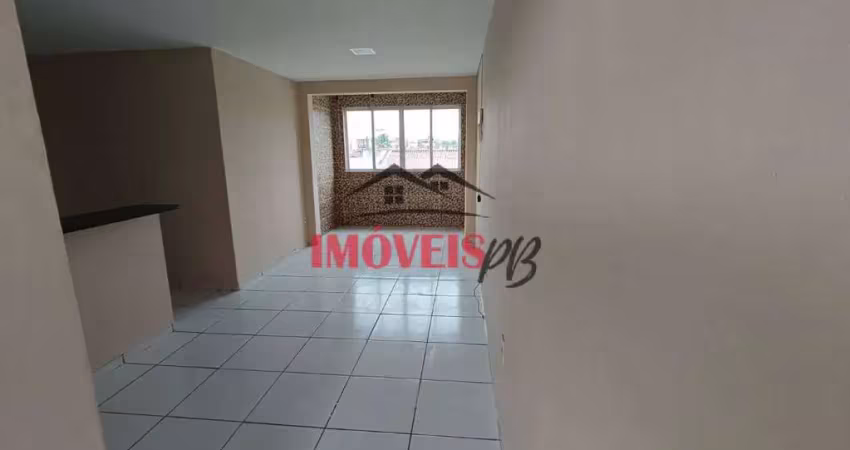 Apartamento no valentina com projetados e garagem coberta