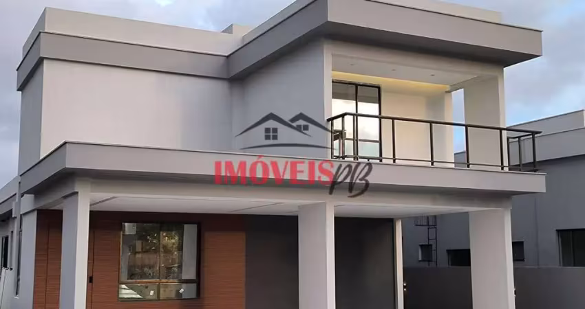 Casa no Alphaville Paraíba com 350 m² de área construída, com 4 suítes.