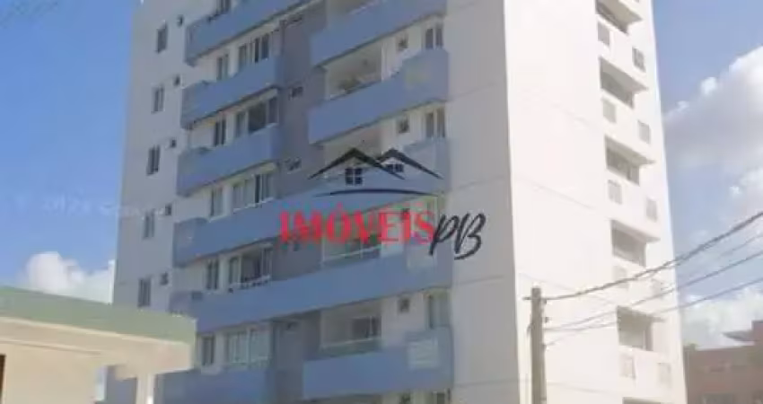 Apartamento mobiliado no bessa a menos de 100 metros da praia com 80 m².