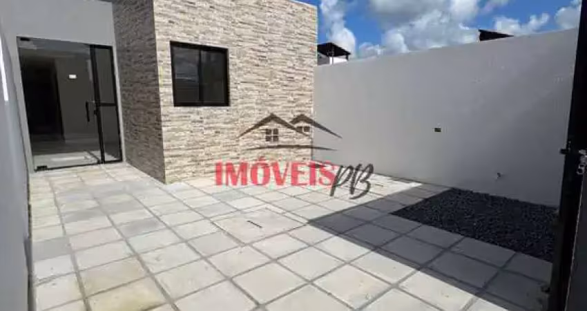 Casa no cuiá  com 3 quartos sendo 1 suite, bem localizada !