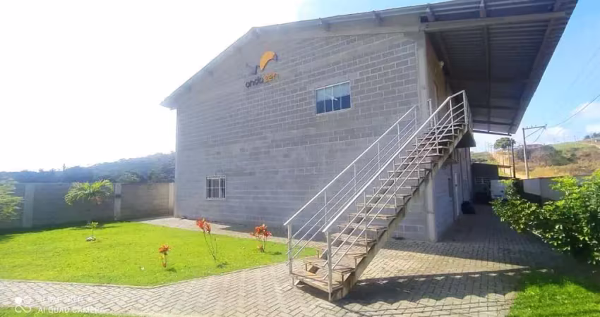 Barracão / Galpão / Depósito à venda na Rua Manoel Domingos dos Santos, 83, Rio da Areia (Bacaxá), Saquarema