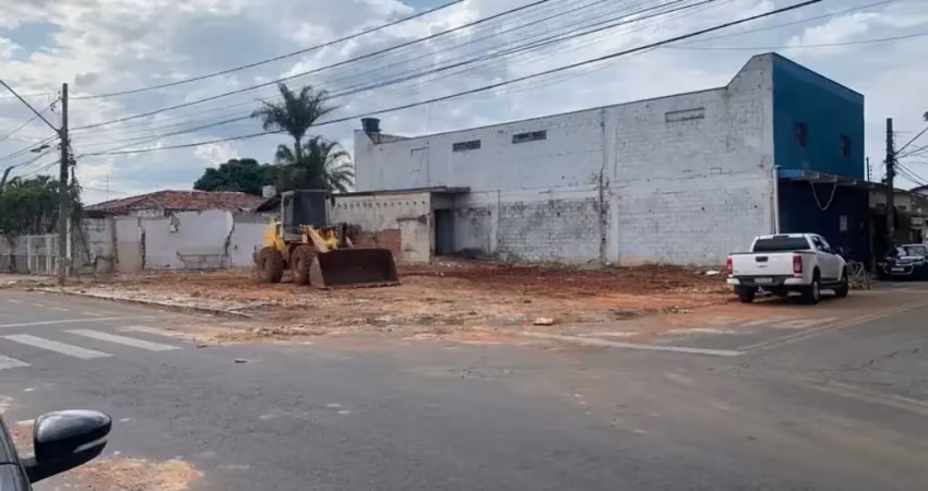 Terreno comercial à venda na Avenida Mato Grosso, 123, Setor Campinas, Goiânia