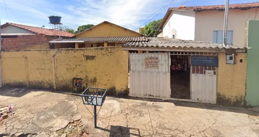 Lote na mesma quadra da av. igualdade no st. garavelo.