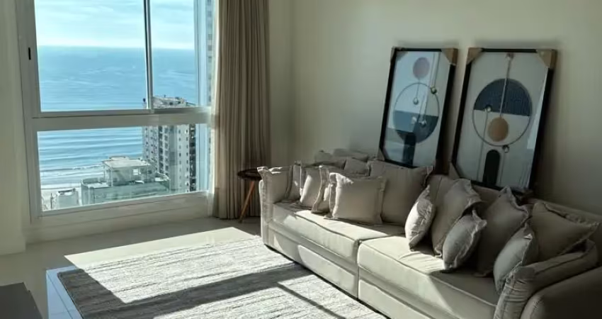 Apartamento padrão Embraed para locação anual no Centro de Balneário Camboriú