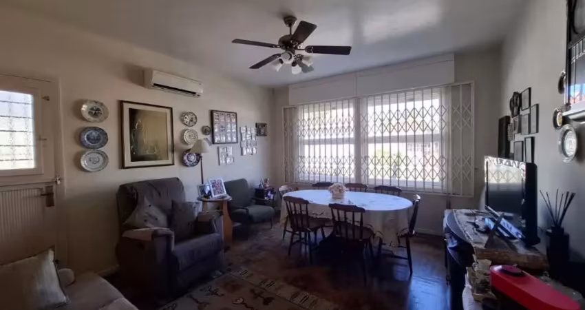 Casa com 3 quartos à venda na Travessa Paraíso, 46, Santa Tereza, Porto Alegre
