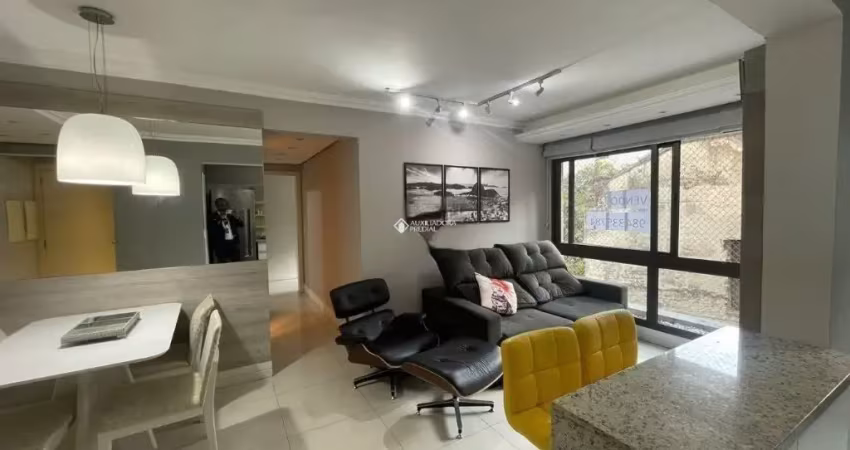 Apartamento de 2 quartos com vaga no centro histórico