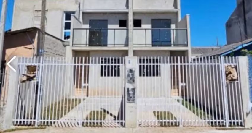 Sobrado com no Ganchinho com edícula R$ 470.000,00