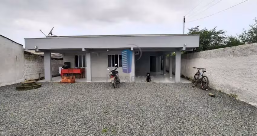 Casa à venda no bairro Rio do Meio - Itajaí/SC