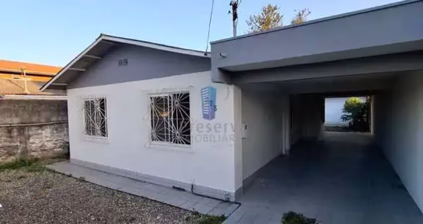 Casa com 3 quartos para alugar na Rua Salvador, Cordeiros, Itajaí