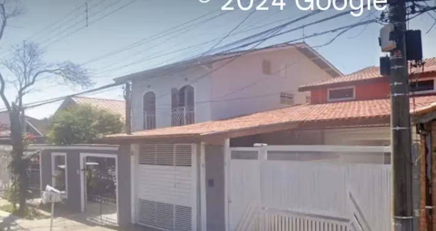 Casa reformada , pronta para morar, miolo jardim das industrias