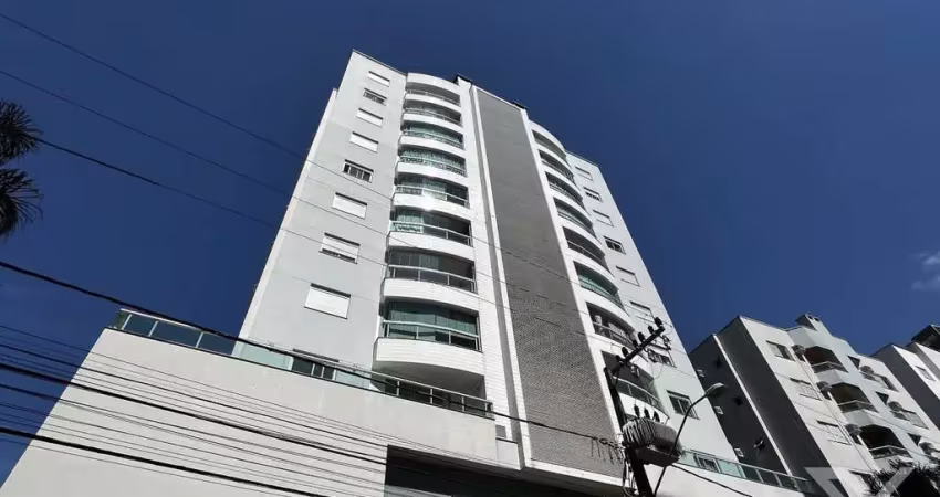 Apartamento com 2 quartos para alugar no Victor Konder, Blumenau 
