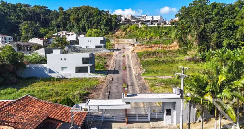 Terreno à venda em Água Verde, Blumenau 
