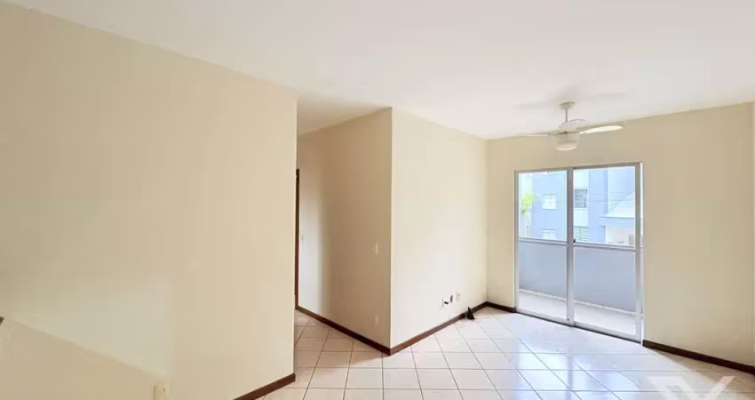Apartamento com 3 quartos para alugar em Água Verde, Blumenau 