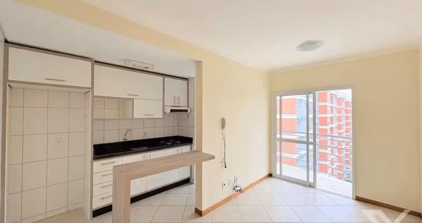 Apartamento com 2 quartos para alugar em Água Verde, Blumenau 