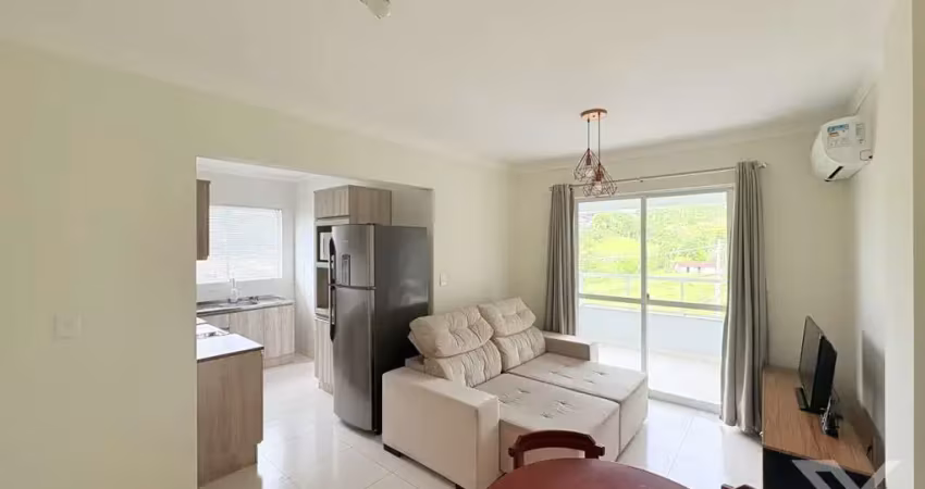 Apartamento com 2 quartos para alugar em Água Verde, Blumenau 