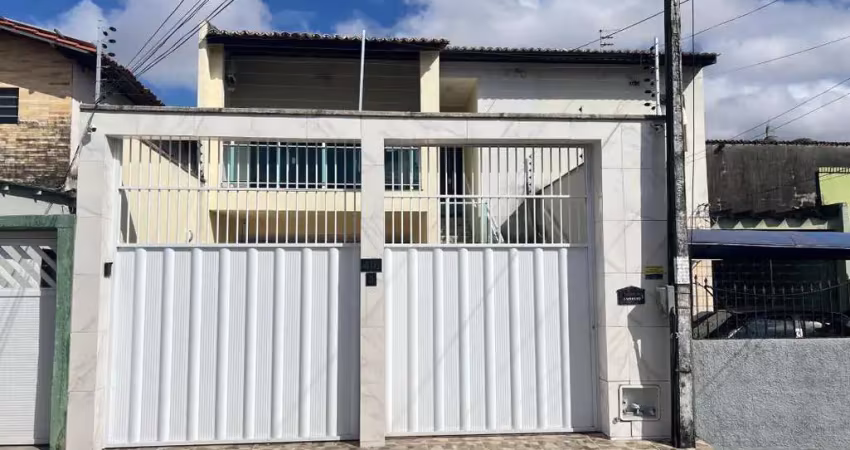 Casa com 5 quartos à venda no Passaré, Fortaleza 