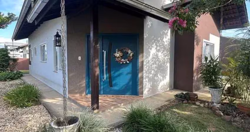 Casa com 3 quartos à venda no Nereu Ramos, Jaraguá do Sul 