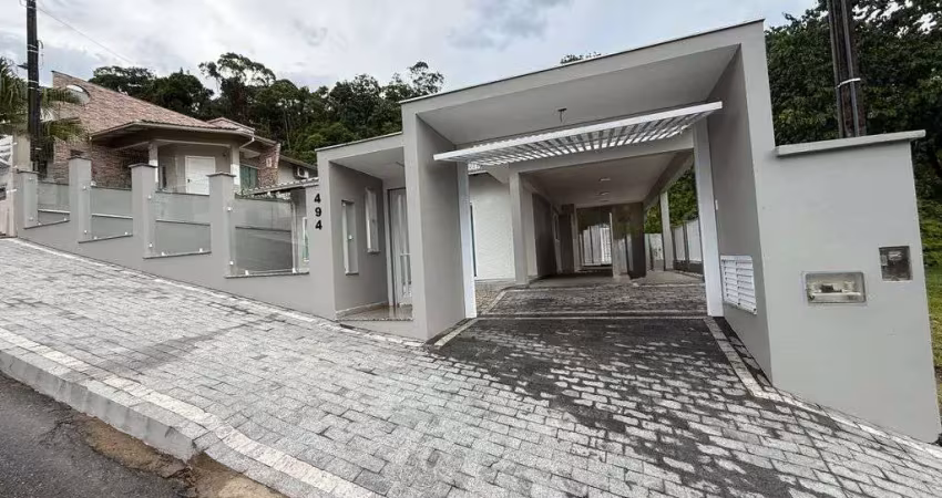 CASA MOBILIADA próxima do centro de Jaraguá do Sul