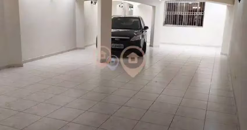 Sobrado com 240m² com 5 quartos/ 4 vagas/ piscina - chacara sto antonio