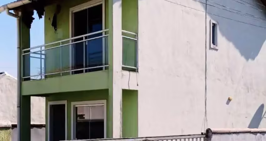Casa em condomínio para locação em são pedro da aldeia, fluminense, 2 dormitórios, 2 banheiros, 5 vagas