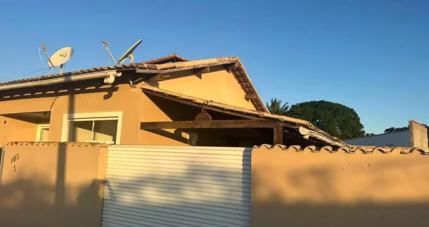 Casa em condomínio para locação em são pedro da aldeia, fluminense, 1 dormitório, 1 banheiro, 1 vaga
