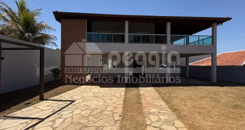 Sobrado de alto padrão com 4 suítes no residencial renascer – arniqueiras
