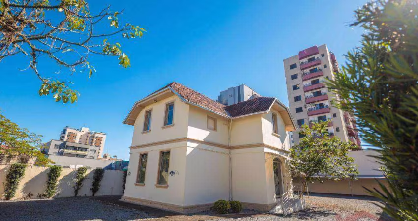 Casa à venda, 300 m² por R$ 4.890.000,00 - Centro - Joinville/SC