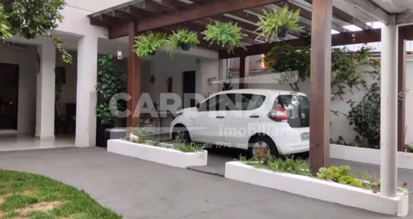 Lindo sobrado à venda com 2 suítes em bairro, paulínia.