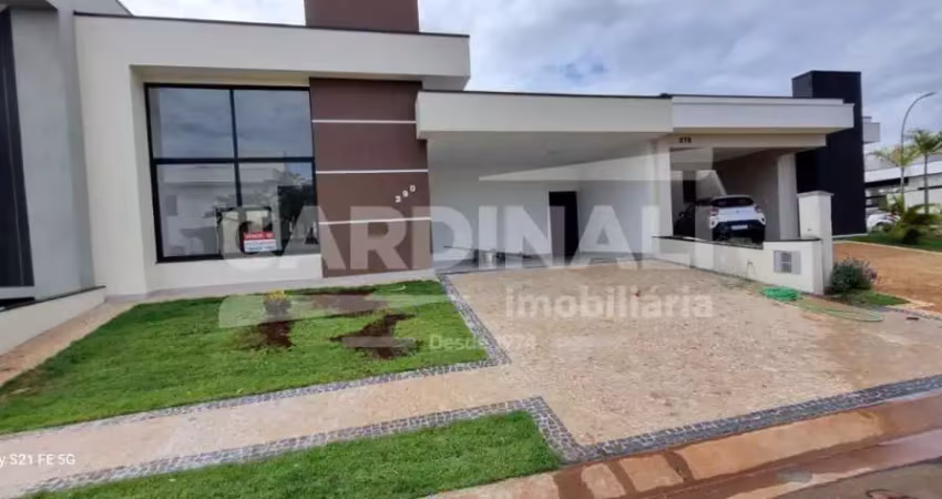 Casa térrea de alto padrão à venda com 3 suítes e piscina em paulínia.